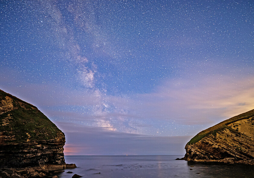 MILKY-WAY-POND-FIELD-COVE-DORSET