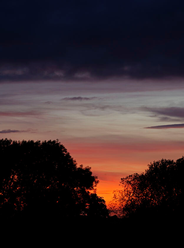 SUNSET STORM COMING O0A0830