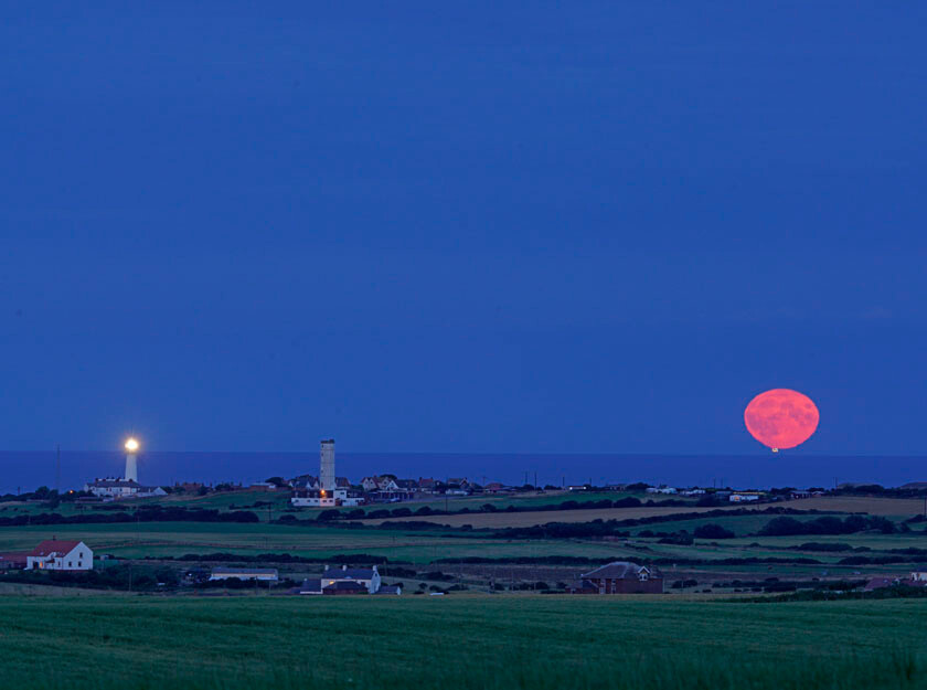 MOON RISE BRIDLINGTON 6209